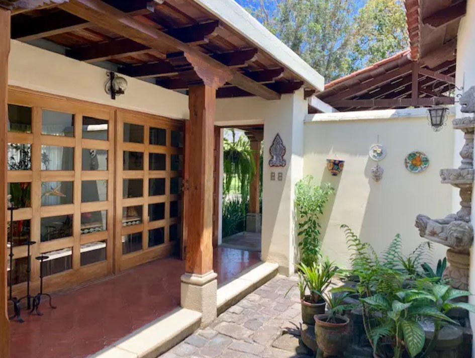 Casa Del Camino in Antigua Guatemala Houses For Sale in Antigua
